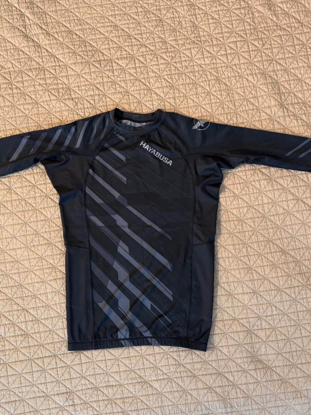 HAYABUSA METARU long sleeve rashguard compression shirt - black - size L